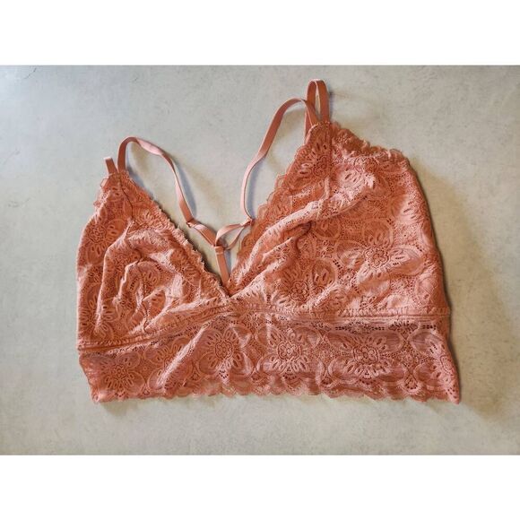 Blake & Co Size 2X Pink Strappy Lace Triangle Bralette Bra - Picture 1 of 3
